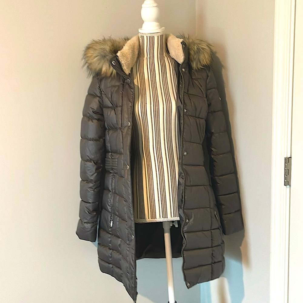 NEW without tags puffer jacket.